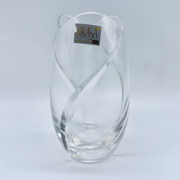 Mikasa Other - Mikasa Tulip Bud Vase Crystal‎ Swirl Scalloped Yugoslavia 5.5"